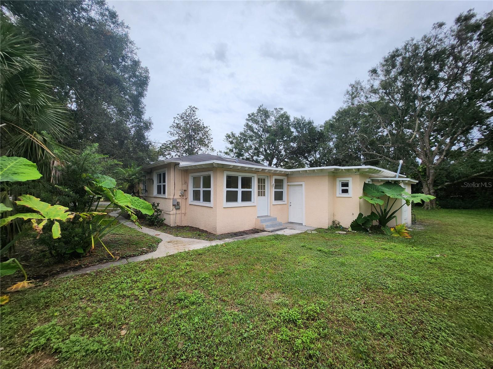 Photo of 486 OAK STREET NEW SMYRNA BEACH FL 32168