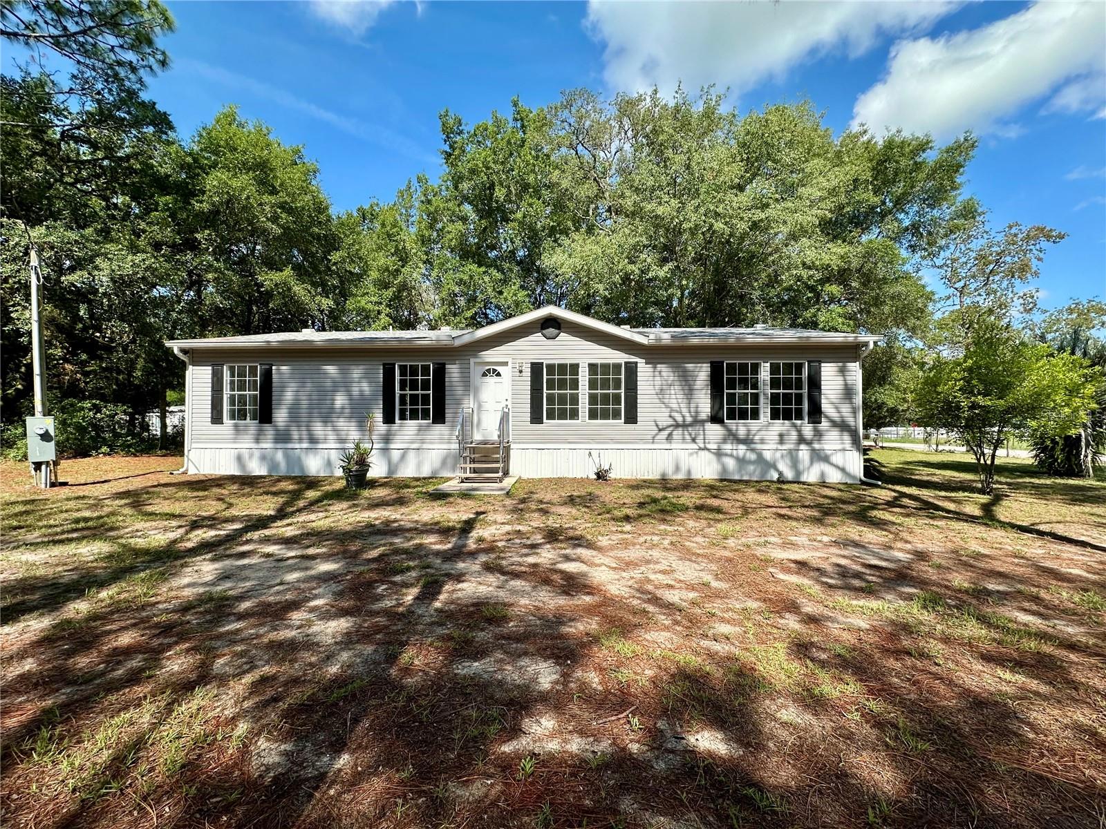 Photo of 19050 SW 49TH PLACE DUNNELLON FL 34432