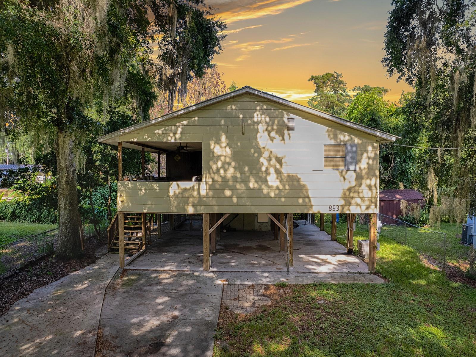 Photo of 853 CR 484 LAKE PANASOFFKEE FL 33538