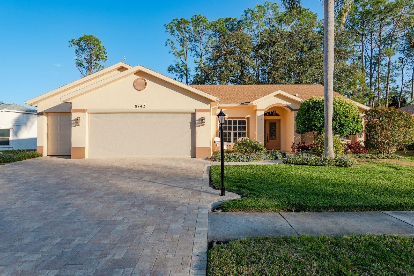 Photo of 9742 OAKWOOD HILLS COURT NEW PORT RICHEY FL 34655