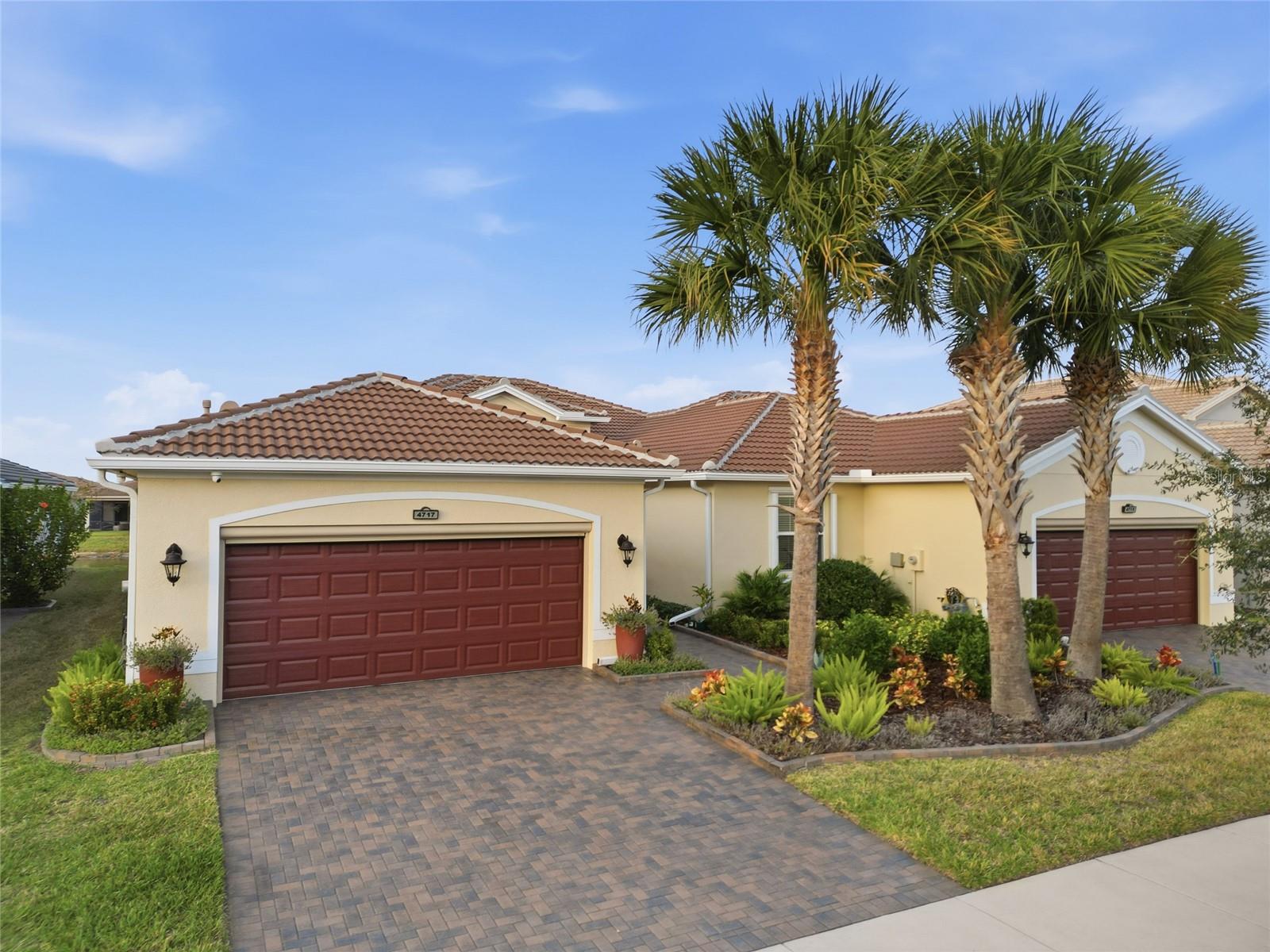 Photo of 4717 AVILA LAKES DRIVE WIMAUMA FL 33598