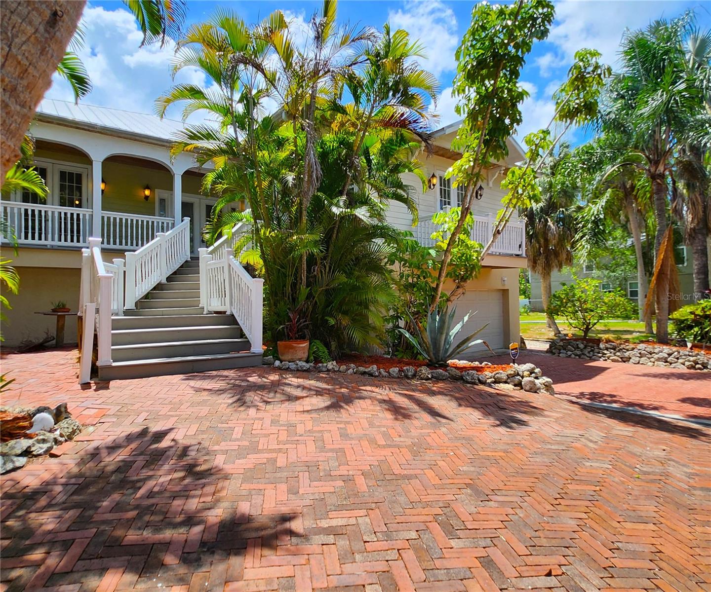 Photo of 102 17TH STREET BRADENTON FL 34208