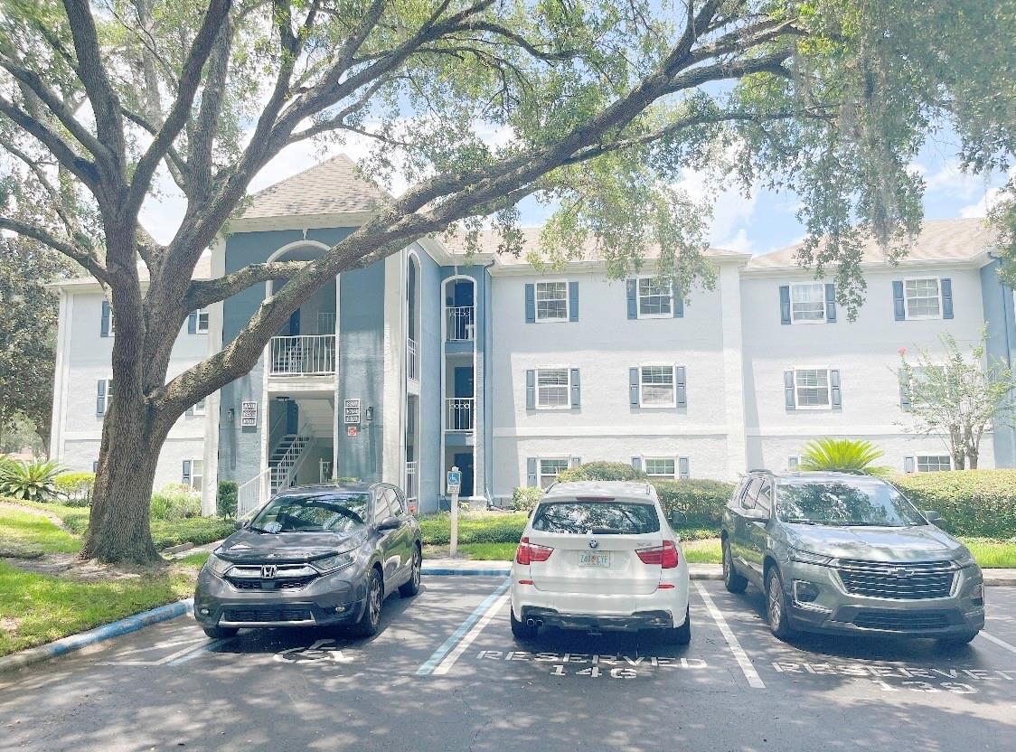 Photo of 8203 OLYMPIA COURT #8203 LONGWOOD FL 32779