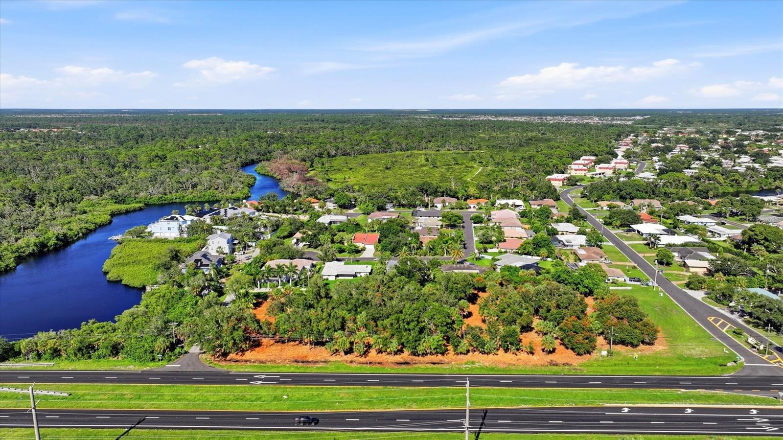 Photo of 2099 S TAMIAMI TRAIL OSPREY FL 34229