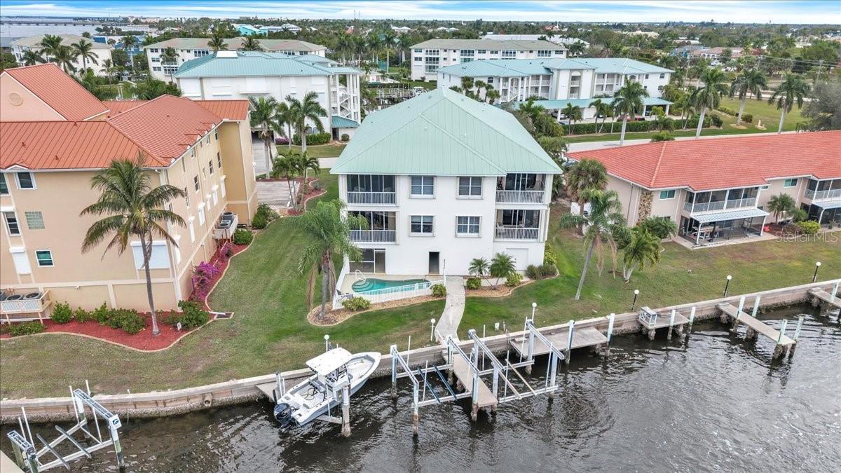 Photo of 129 BREAKERS COURT #121 PUNTA GORDA FL 33950