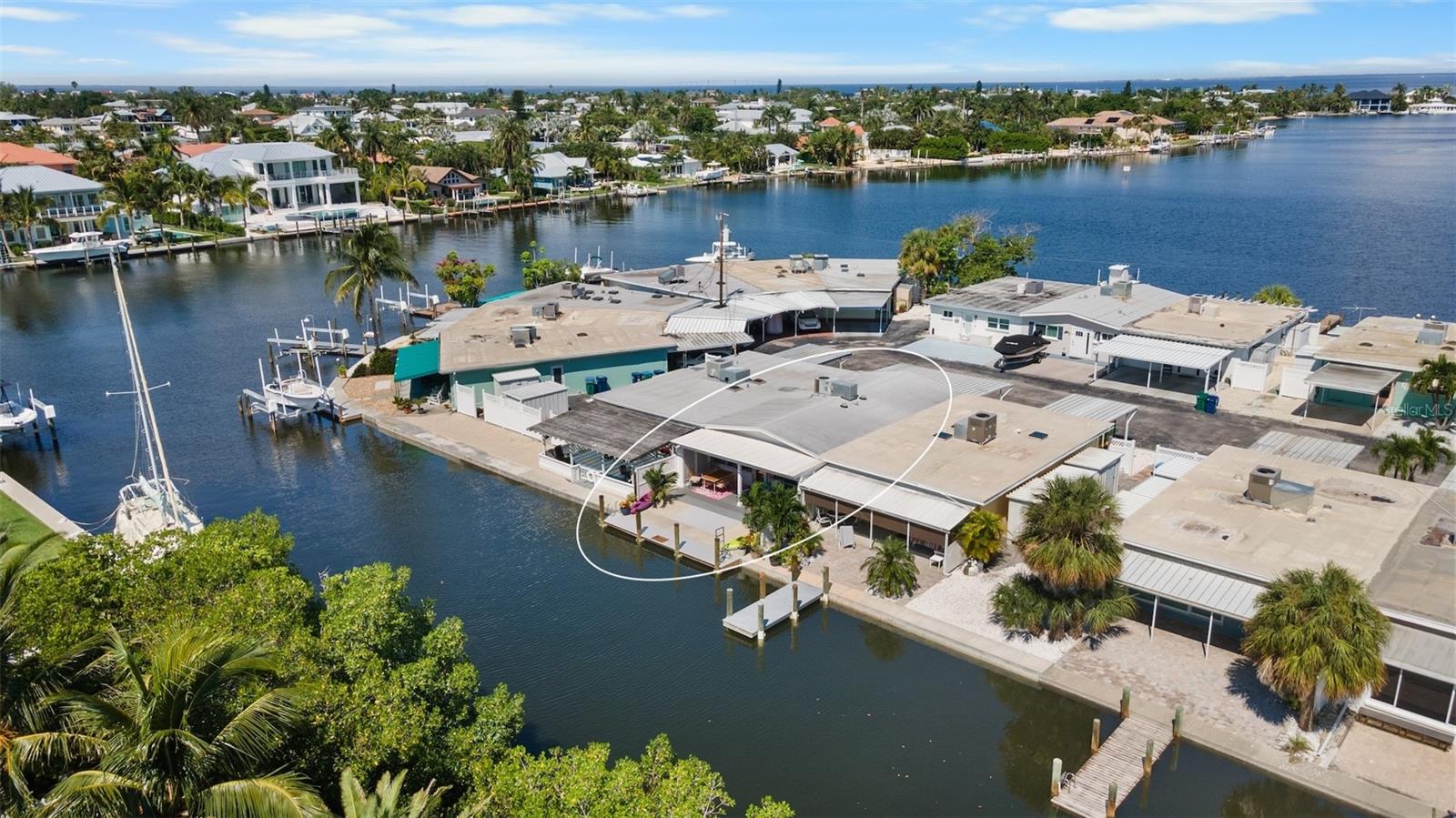 Photo of 26 SEASIDE COURT HOLMES BEACH FL 34217