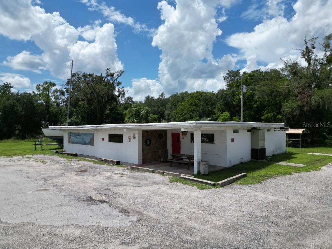 Photo of 5025 TREIMAN BOULEVARD DADE CITY FL 33523