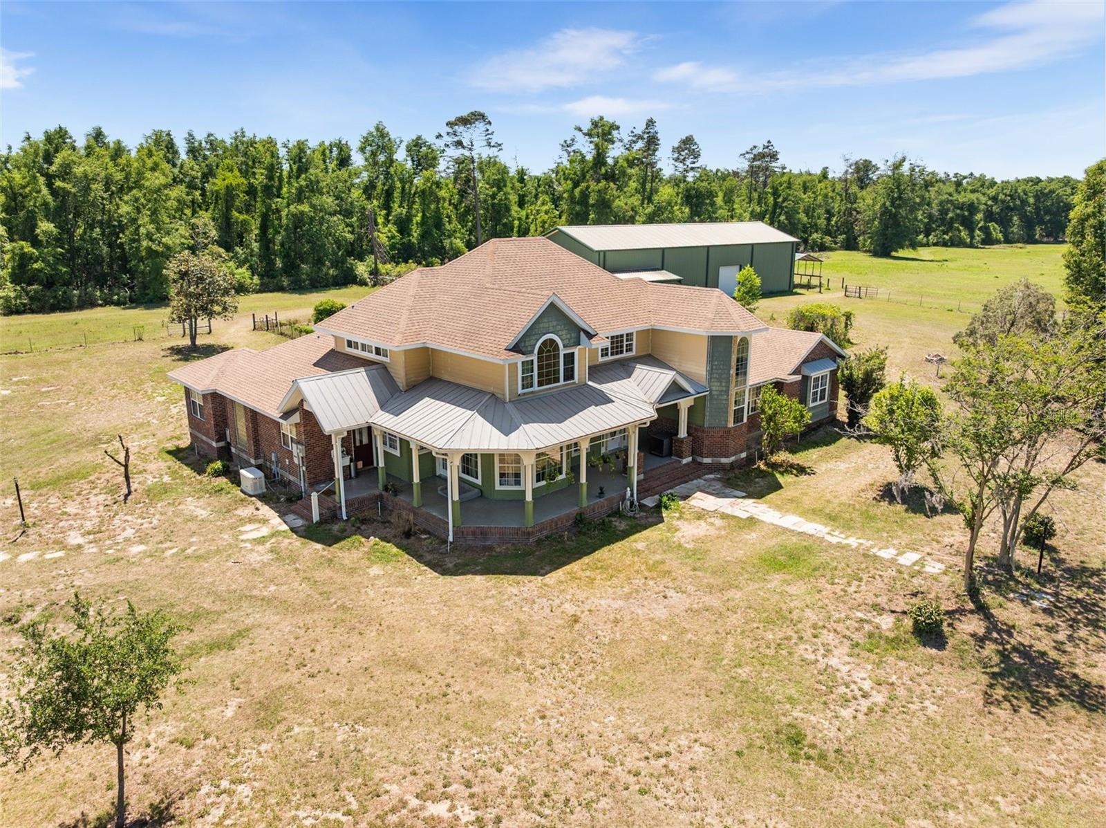 Photo of 20952 60TH TERRACE LIVE OAK FL 32060