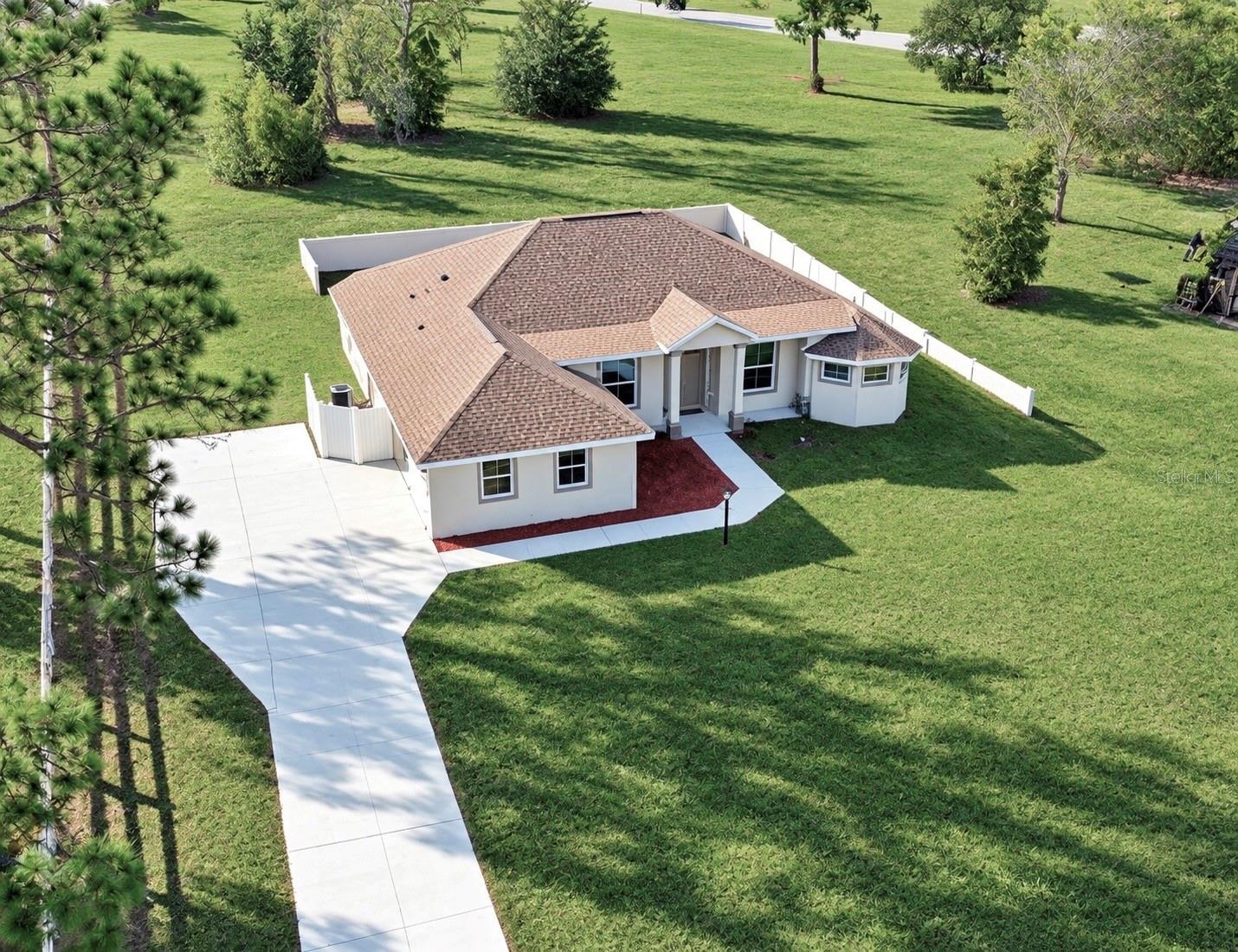 Photo of 1464 N HAMBLETONIAN DRIVE HERNANDO FL 34442