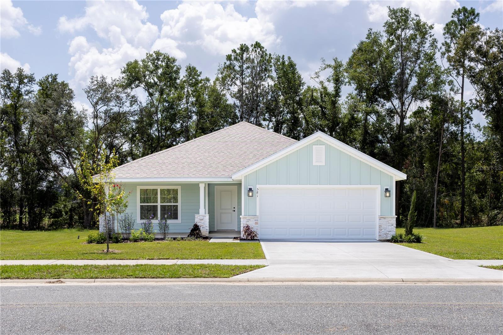 Photo of 581 SW BELLFLOWER DRIVE LAKE CITY FL 32024