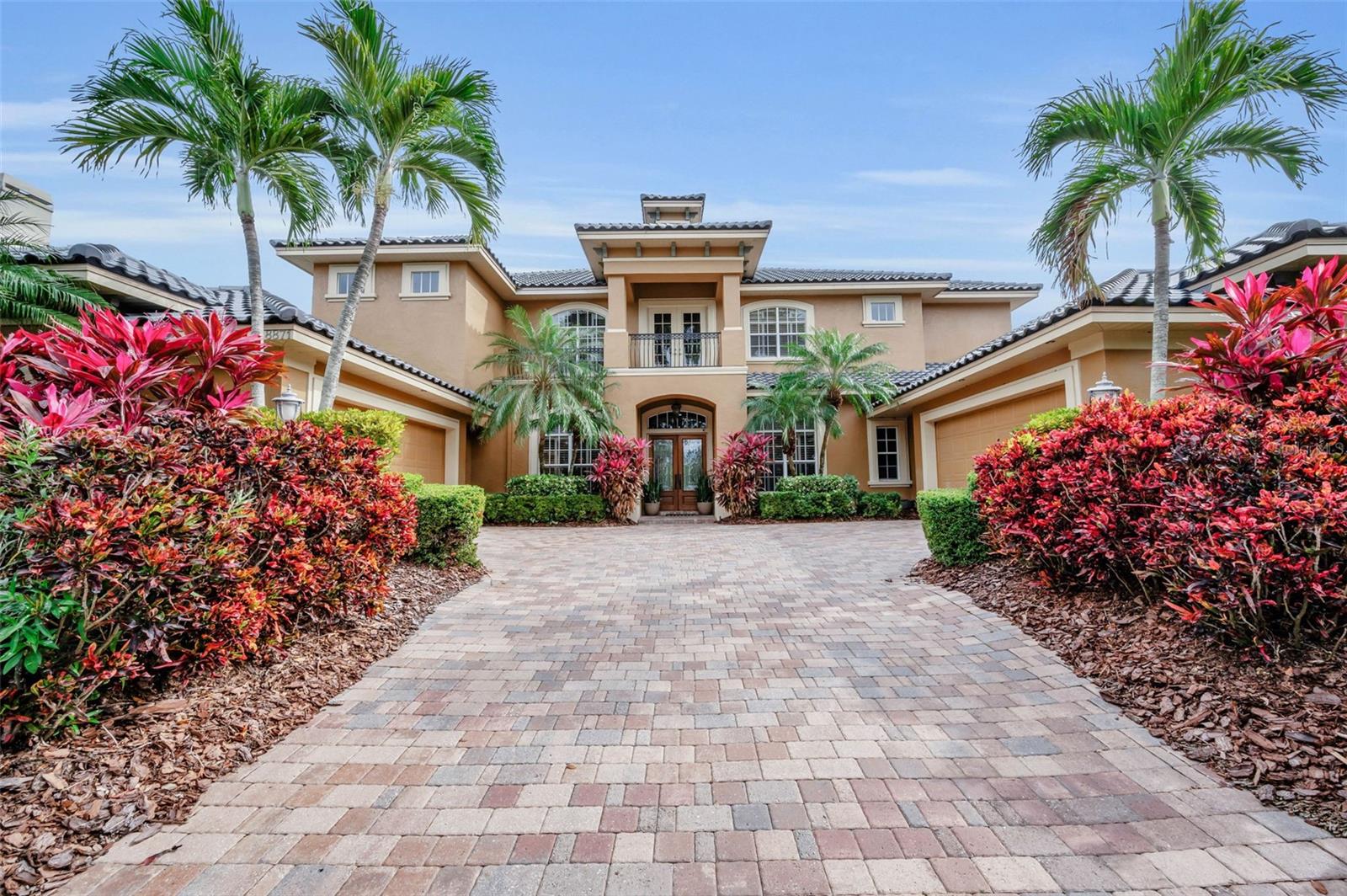 Photo of 8871 SILVERTHORN ROAD SEMINOLE FL 33777
