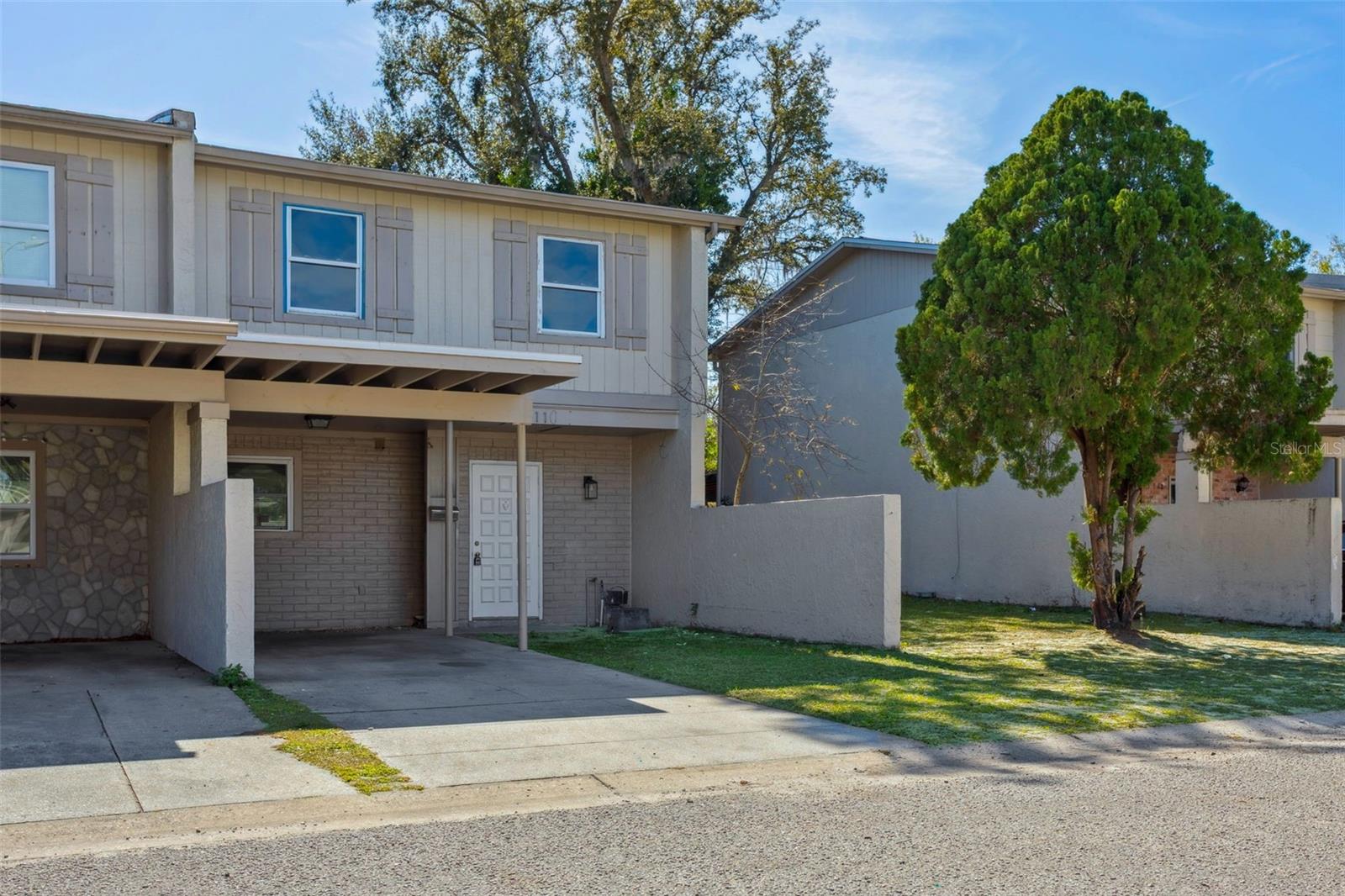 Photo of 5110 TENNIS COURT CIRCLE #86 TAMPA FL 33617