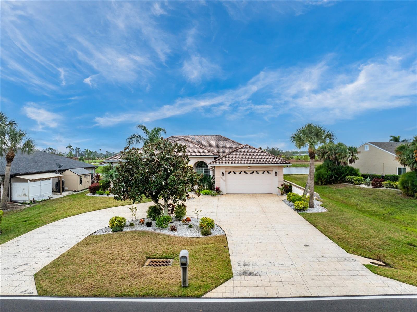 Photo of 12109 SW KINGSWAY CIRCLE LAKE SUZY FL 34269