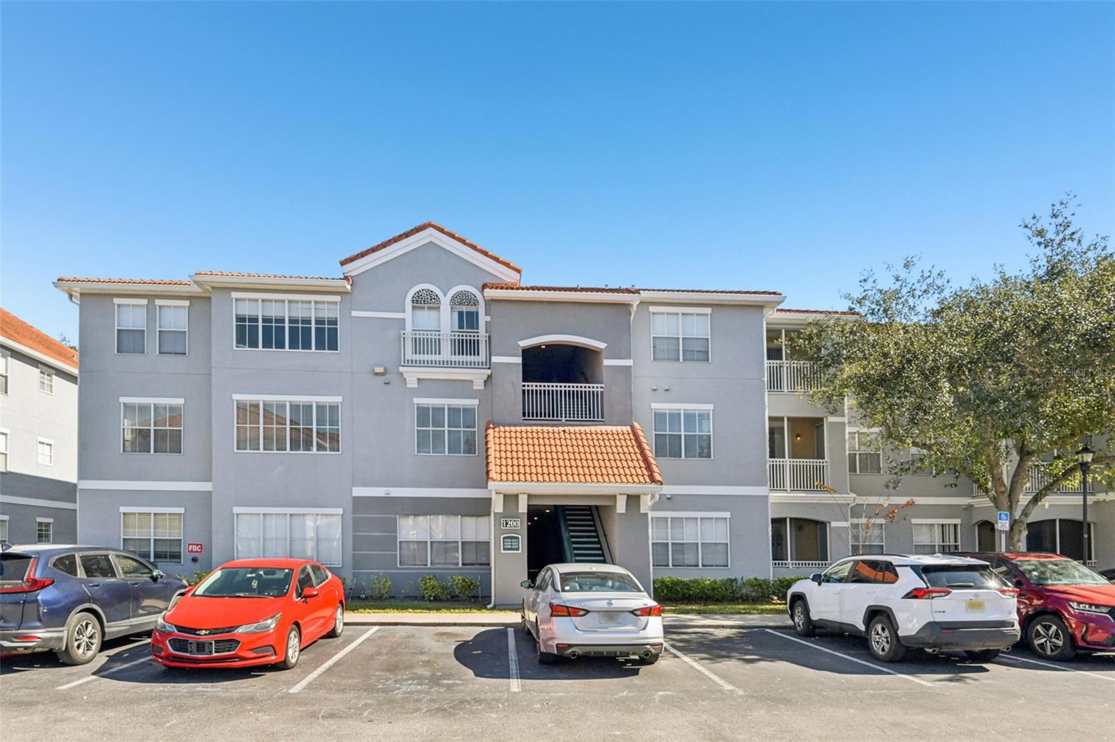 Photo of 18001 RICHMOND PLACE DRIVE #1213 TAMPA FL 33647