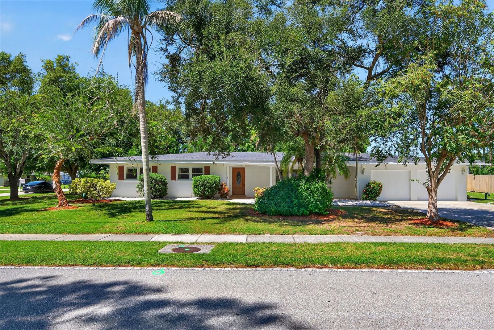 Photo of 4808 RIVERWOOD AVENUE SARASOTA FL 34231
