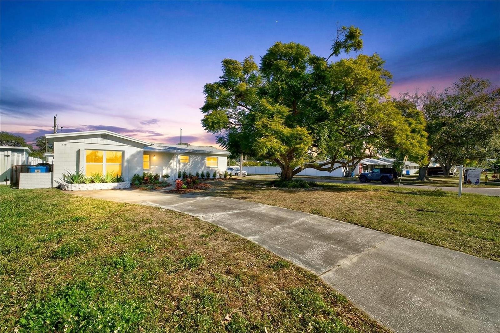 Photo of 5701 14TH AVENUE ST PETERSBURG FL 33710