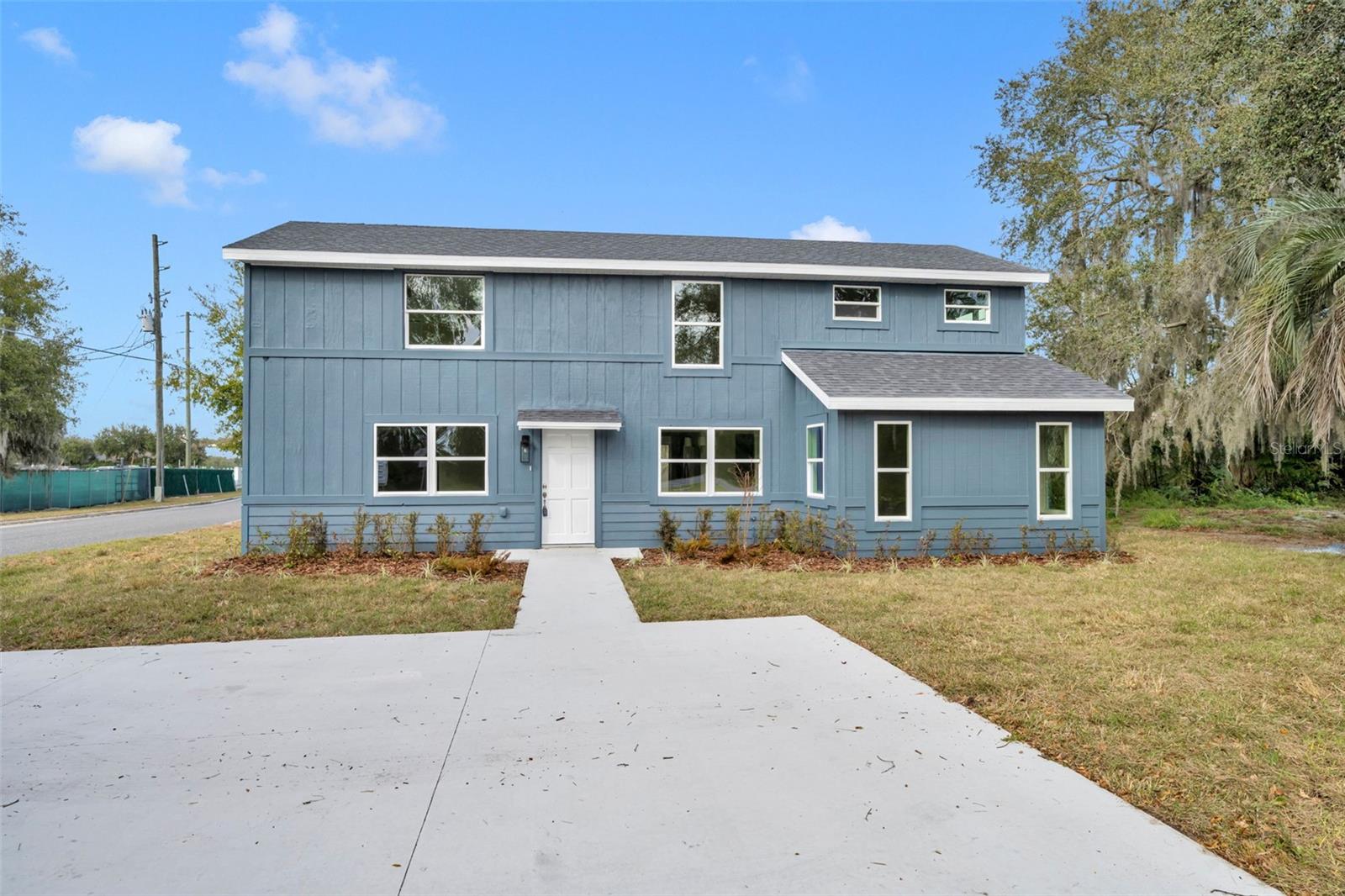 Photo of 31201 MERRY RD TAVARES FL 32778