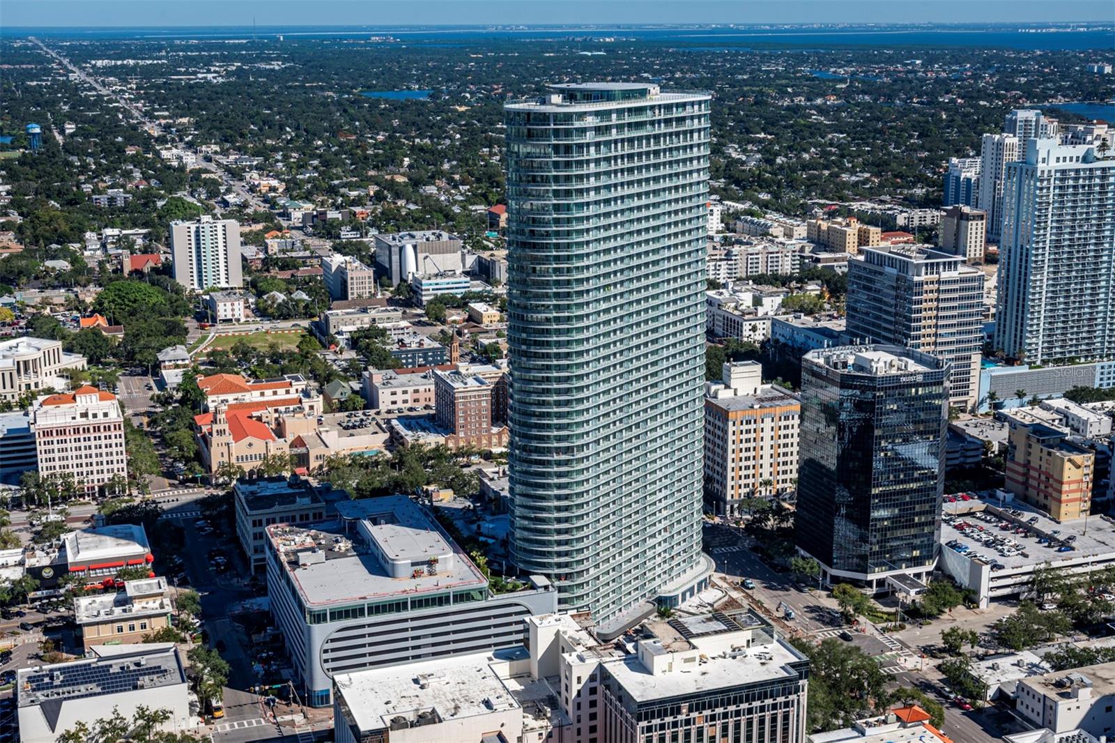 Photo of 400 CENTRAL AVENUE #901 ST PETERSBURG FL 33701