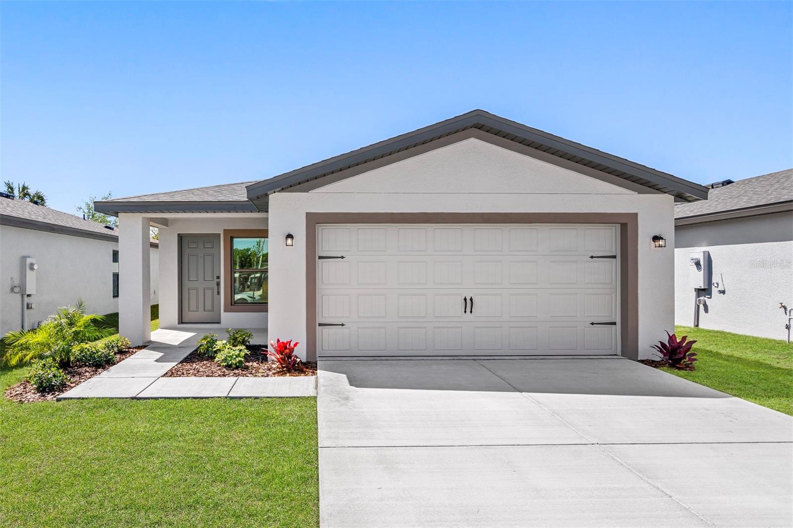 Photo of 590 BLACKTHORN DRIVE LAKELAND FL 33809