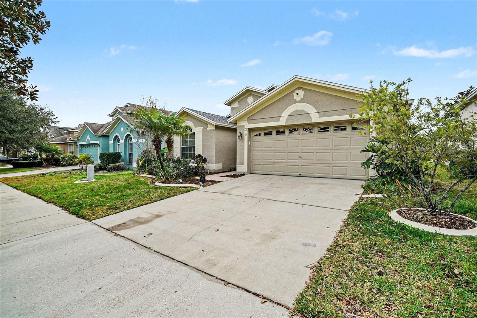 Photo of 215 FERN GULLEY DRIVE SEFFNER FL 33584
