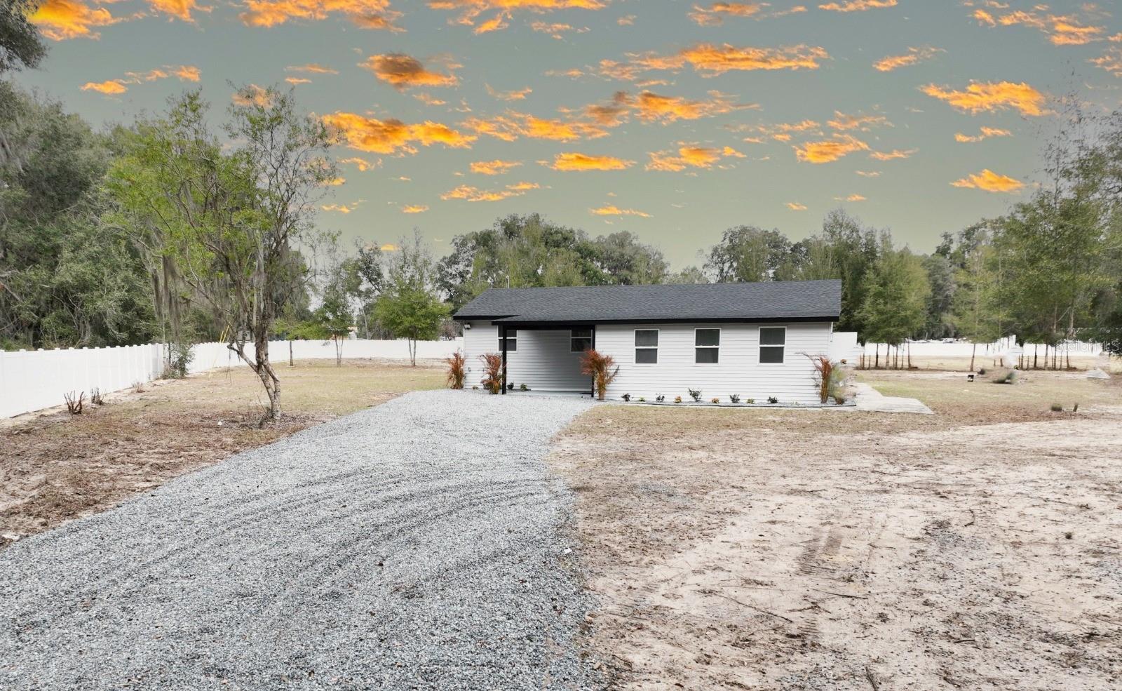 Photo of 2607 NE 140TH STREET CITRA FL 32113