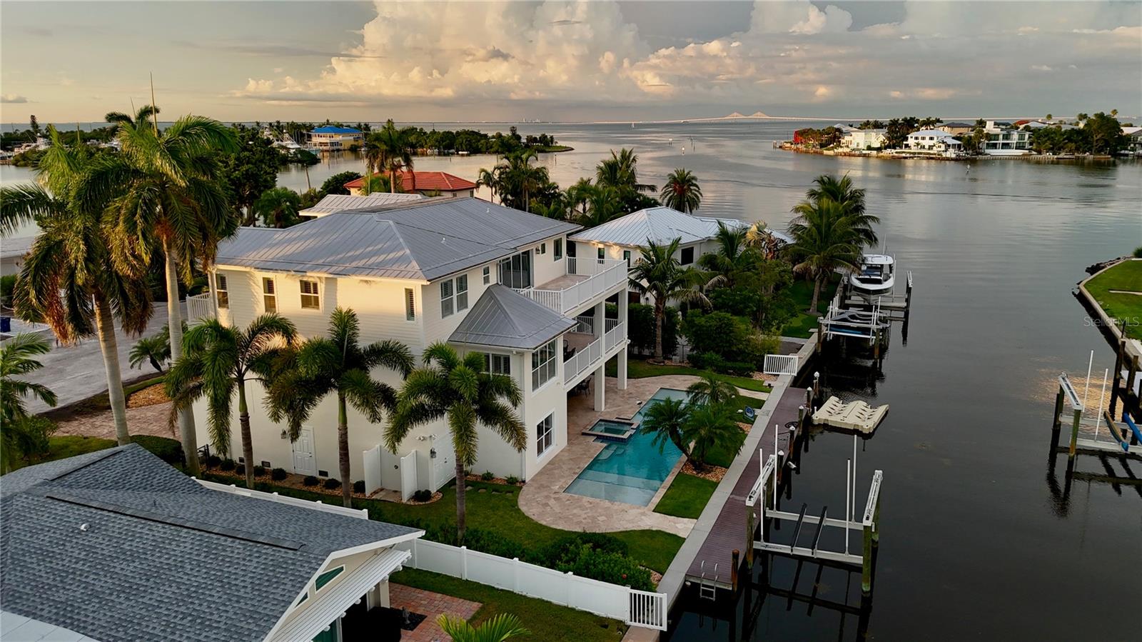Photo of 529 77TH STREET HOLMES BEACH FL 34217