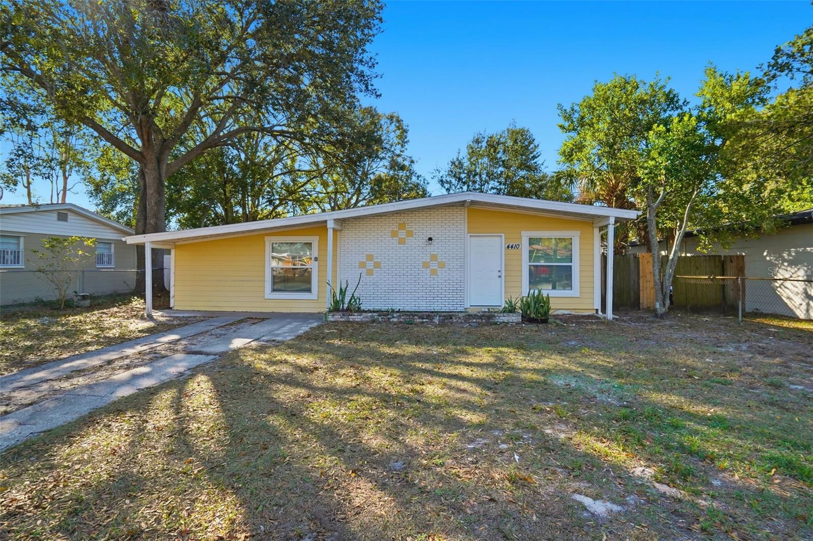 Photo of 4410 W WYOMING AVENUE TAMPA FL 33616
