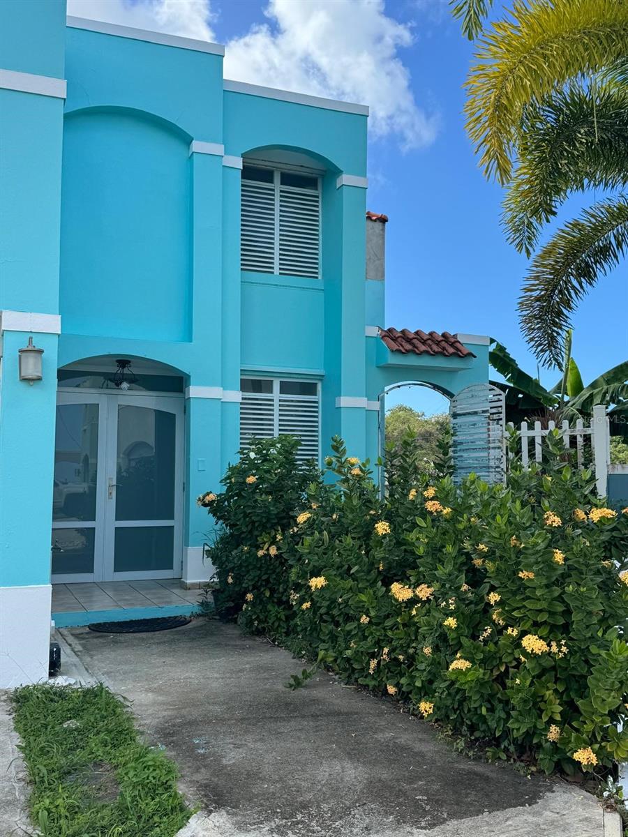 Photo of CALLE RIO PITAHAYA RIVER EDGE HILLS #120 LUQUILLO PR 00773