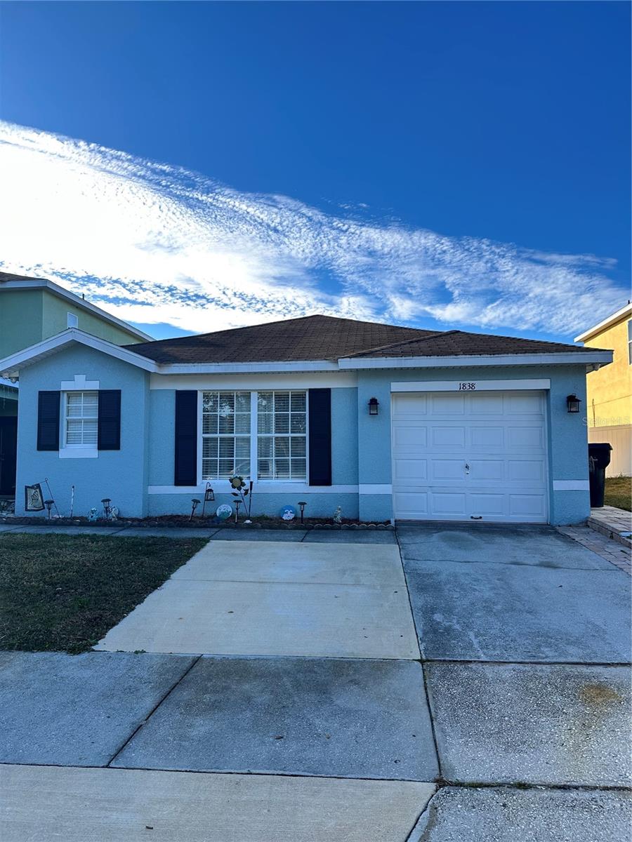 Photo of 1838 ROYAL RIDGE DRIVE DAVENPORT FL 33896