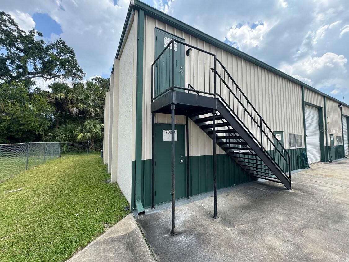 Photo of 702 W PARK AVENUE #A1 EDGEWATER FL 32132