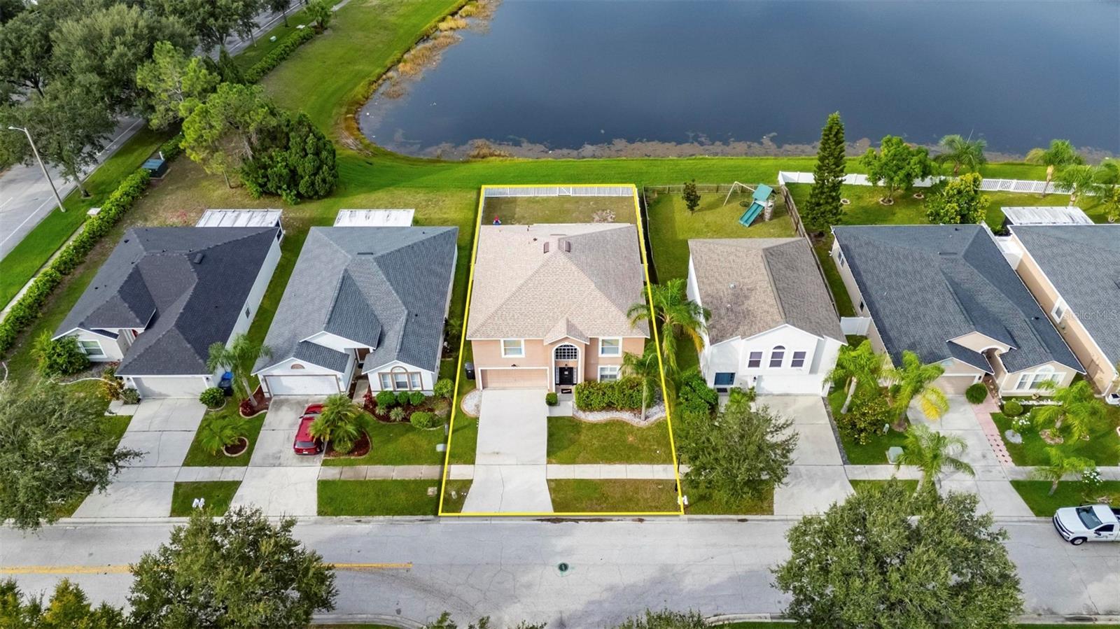 Photo of 13531 MANGO BAY DRIVE RIVERVIEW FL 33579