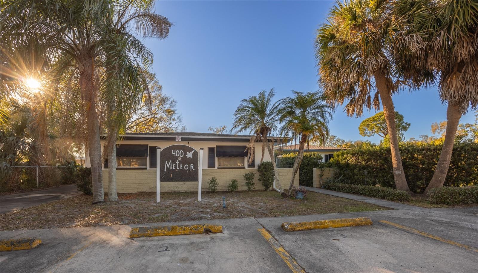 Photo of 400 S METEOR AVENUE CLEARWATER FL 33765