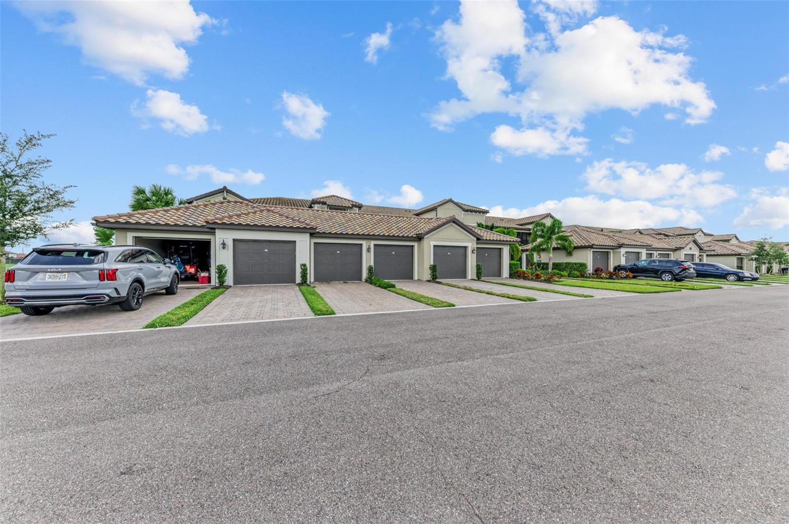 Photo of 5685 PALMER CIRCLE #105 BRADENTON FL 34211