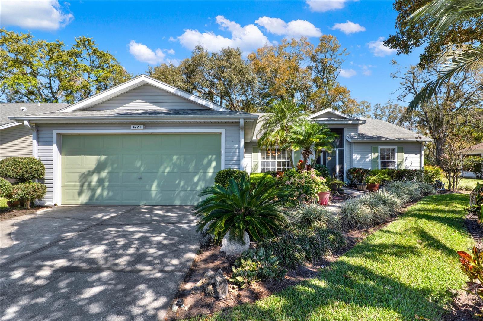 Photo of 4721 TARA VIEW ROAD LEESBURG FL 34748