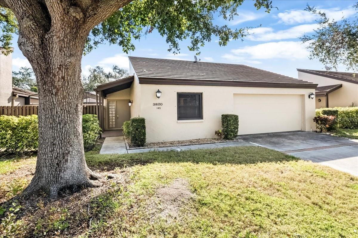 Photo of 3820 GLEN OAKS MANOR DRIVE SARASOTA FL 34232