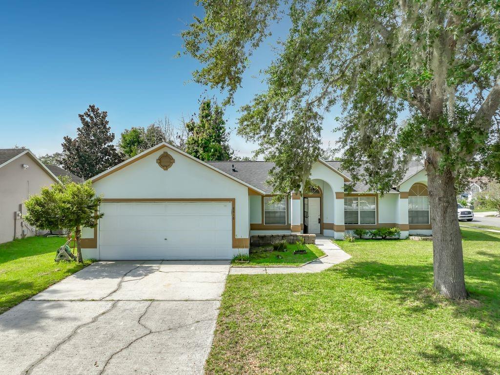 Photo of 8818 RESERVATION DRIVE ORLANDO FL 32829