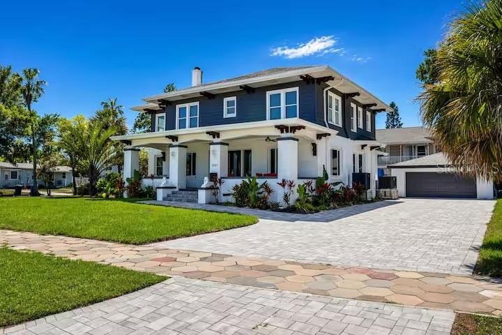 Photo of 2041 BEACH DR SE ST PETERSBURG FL 33705