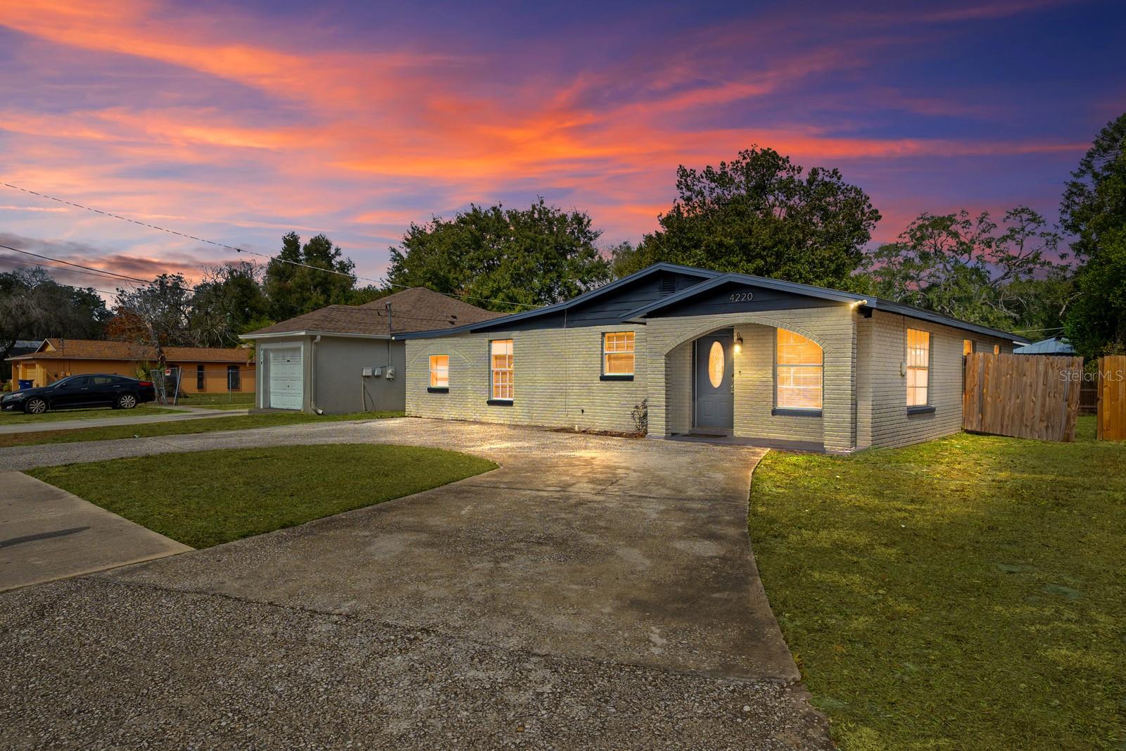Photo of 4220 E POWHATAN AVENUE TAMPA FL 33610