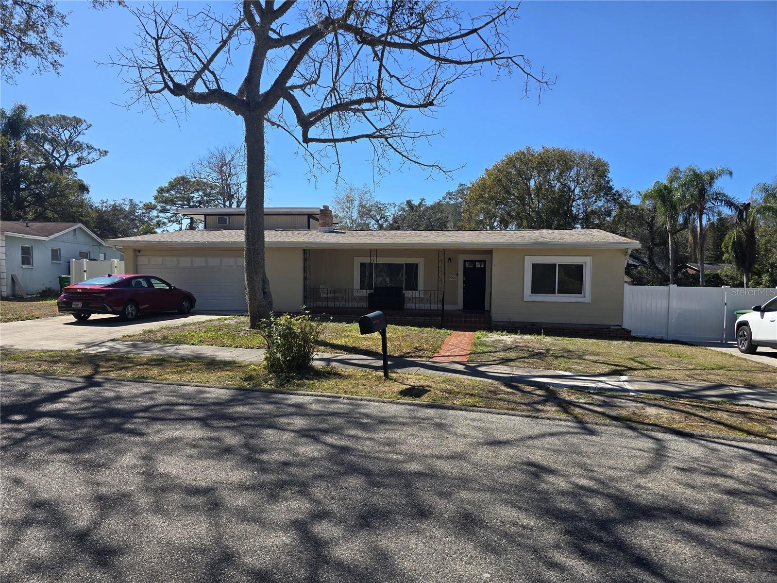 Photo of 9306 FOREST HILLS DRIVE TAMPA FL 33612