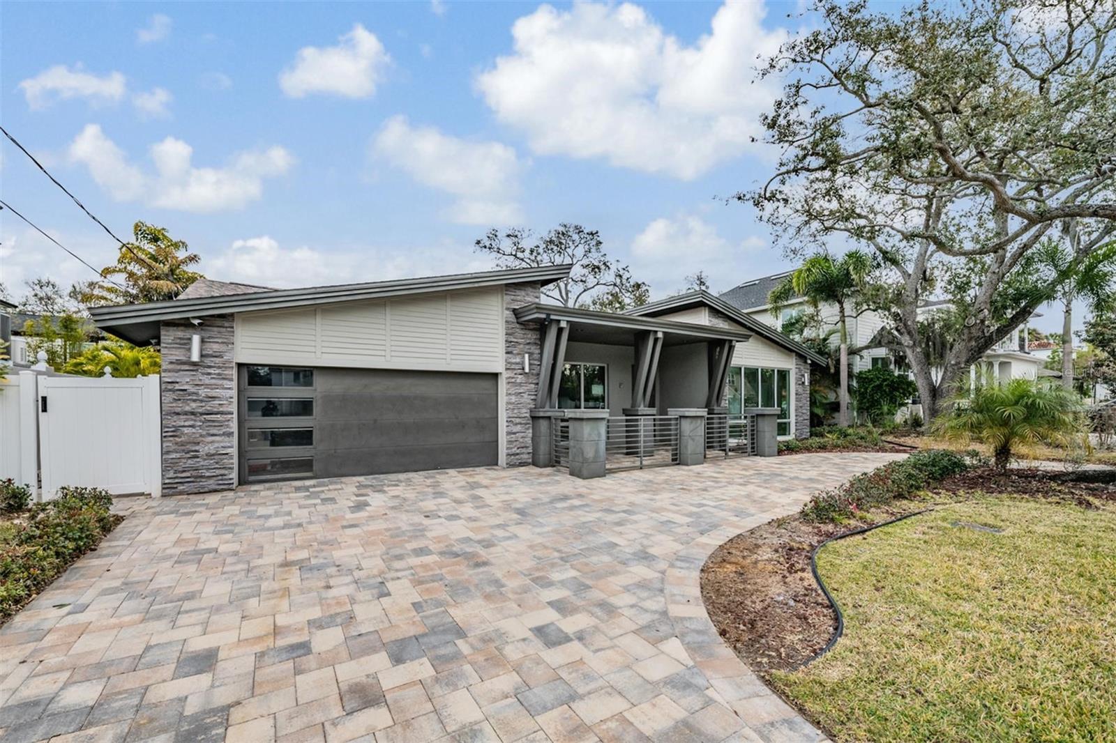 Photo of 4909 W DRYAD STREET TAMPA FL 33629
