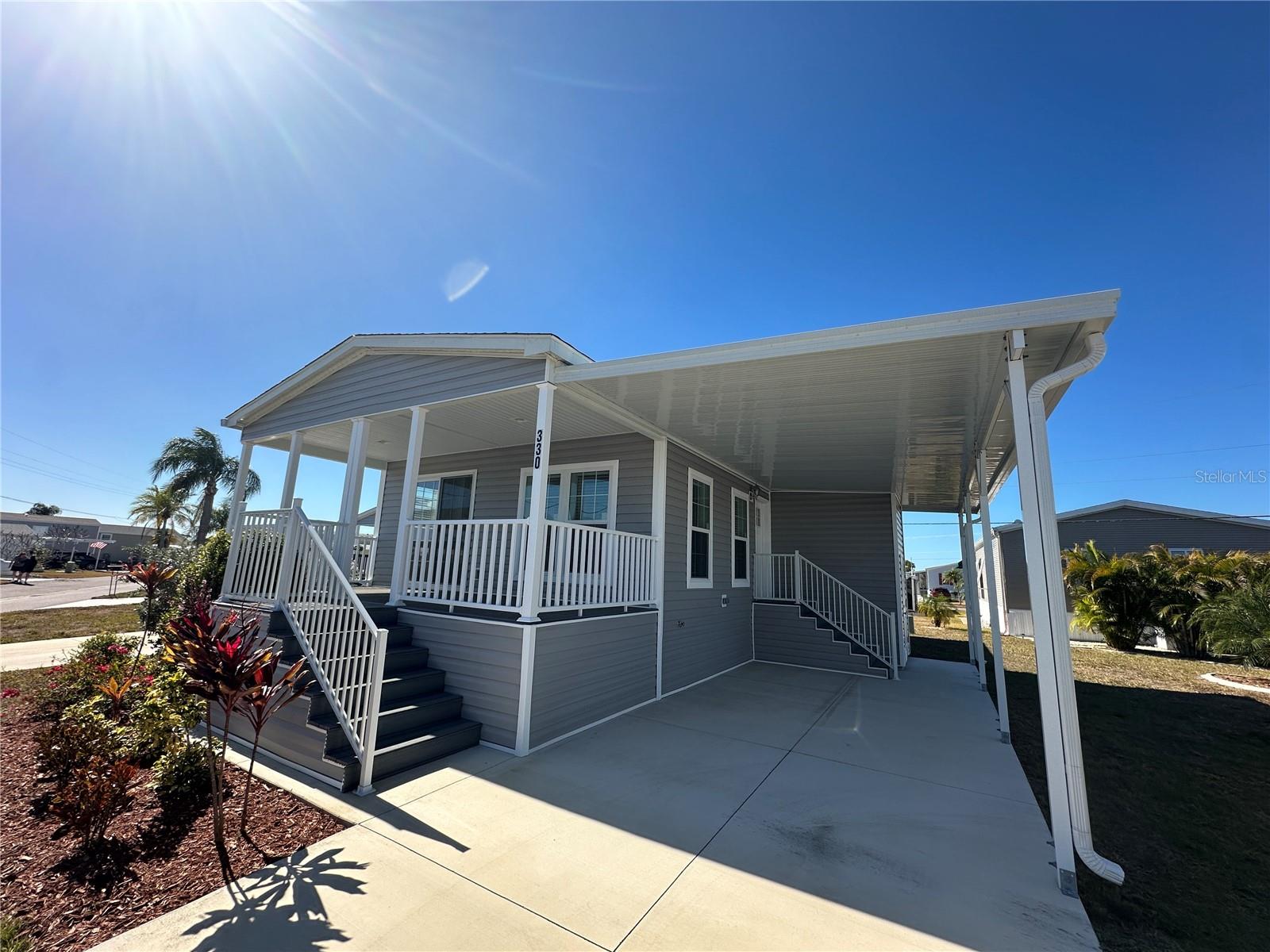 Photo of 330 TRAILORAMA DRIVE NORTH PORT FL 34287