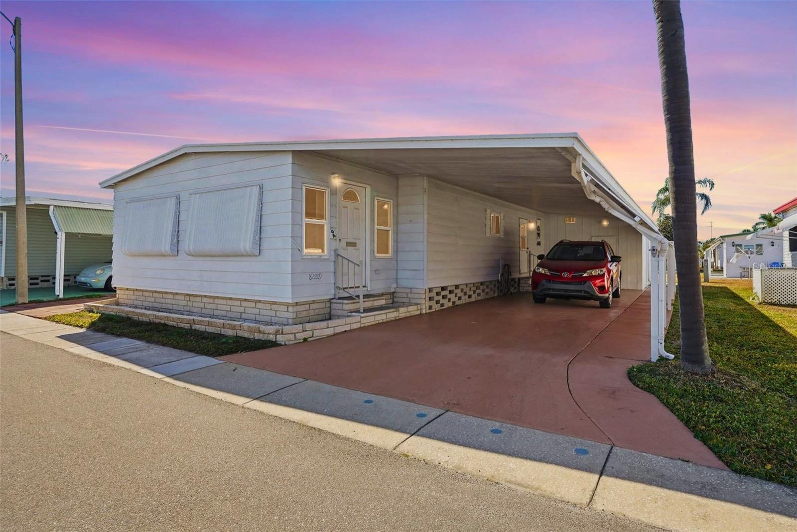 Photo of 82209 F STREET #209 PINELLAS PARK FL 33781