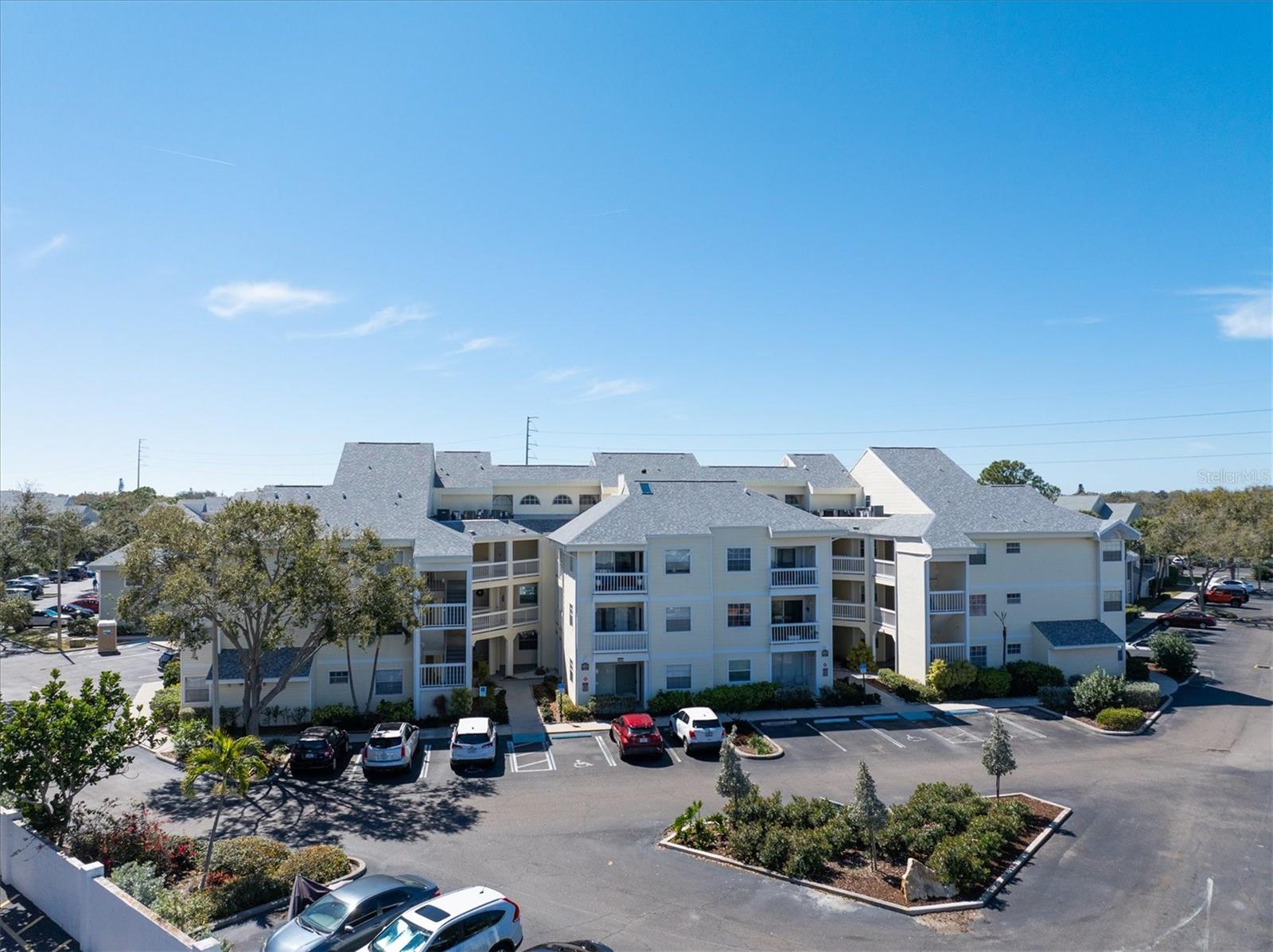 Photo of 6931 STONES THROW CIRCLE #5302 ST PETERSBURG FL 33710