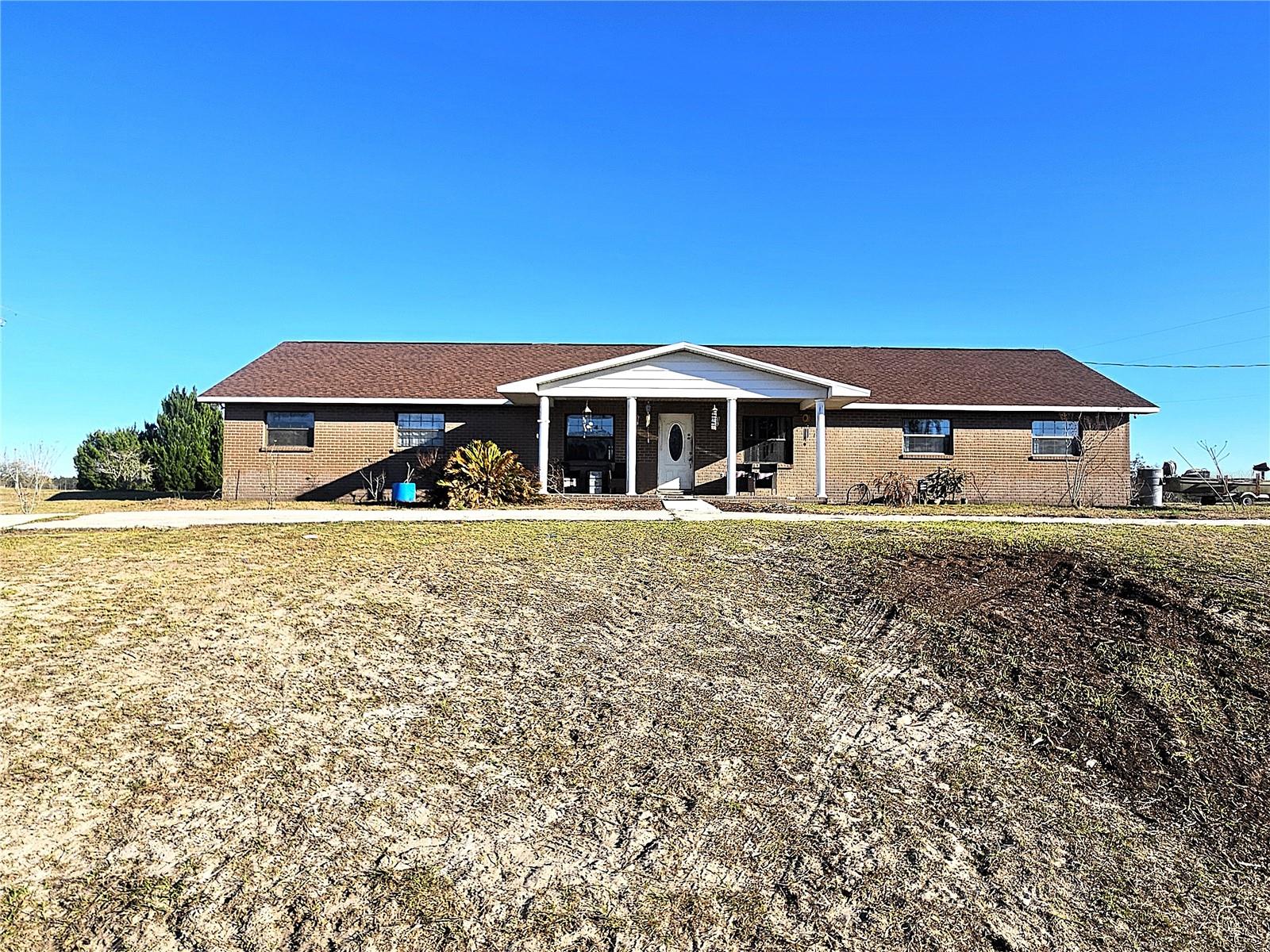 Photo of 13308 DUCK LAKE CANAL ROAD DADE CITY FL 33525