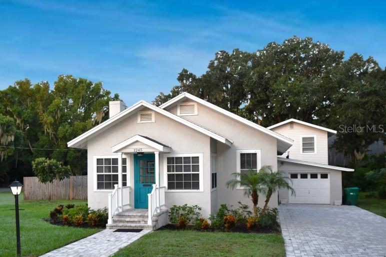 Photo of 1245 N ALEXANDER STREET MOUNT DORA FL 32757