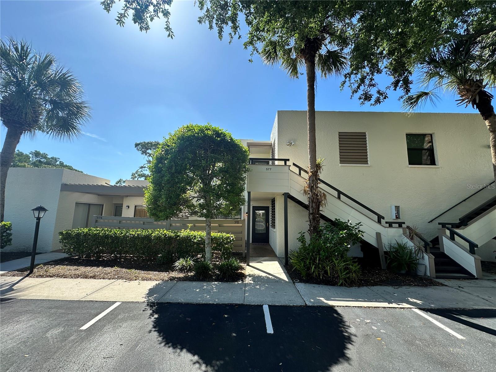 Photo of 577 LAKESIDE DRIVE BRADENTON FL 34210