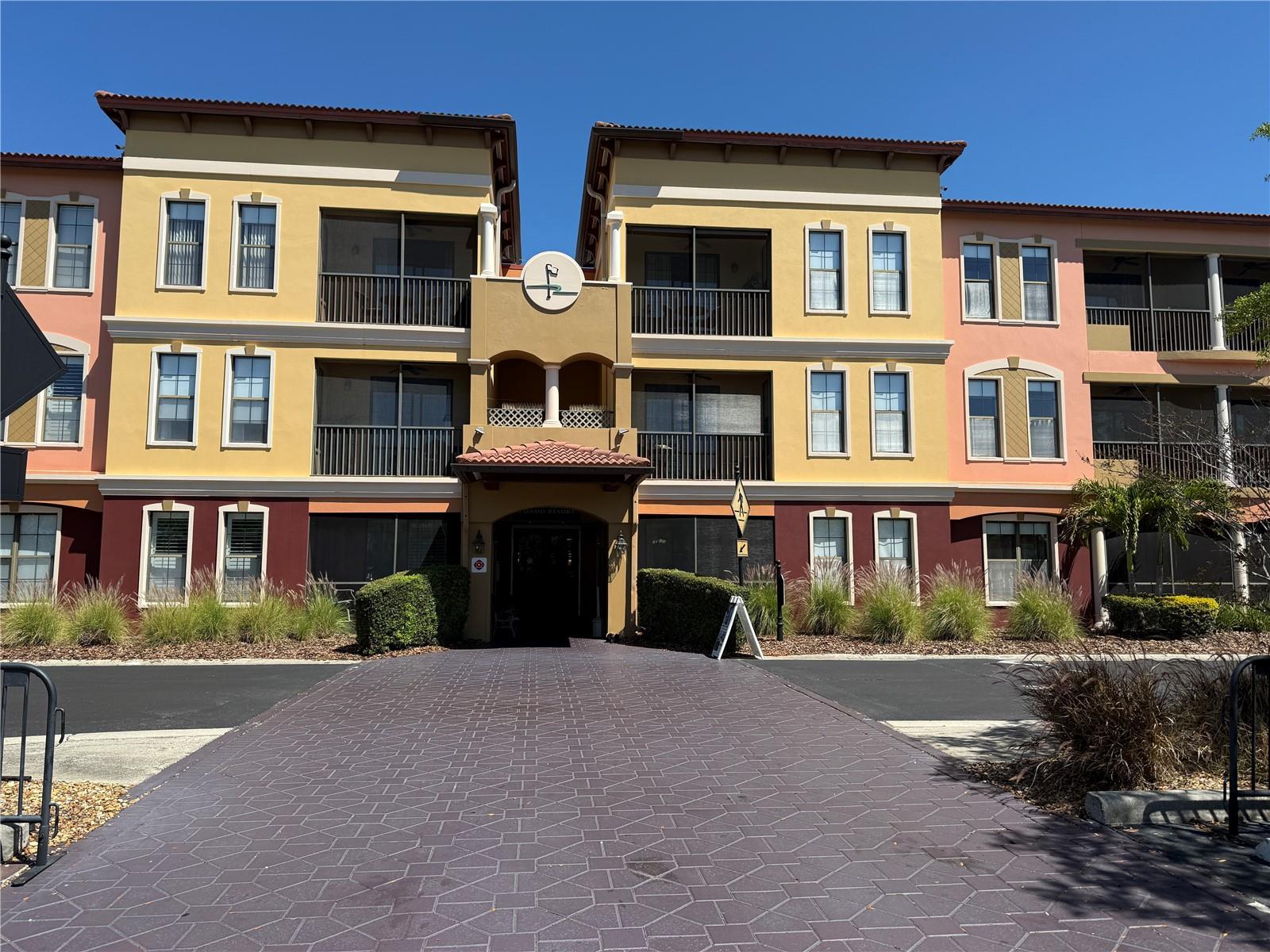 Photo of 13941 CLUBHOUSE DRIVE #208 TAMPA FL 33618