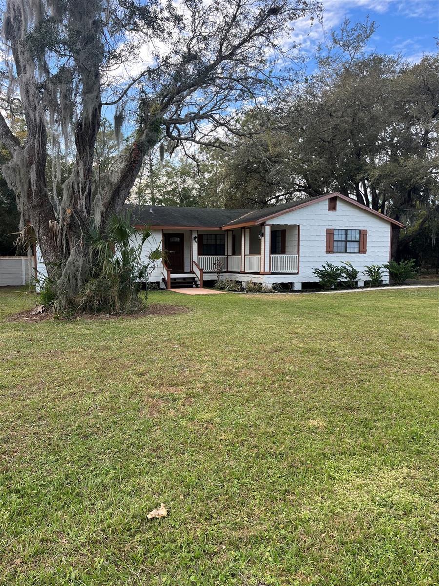 Photo of 512 STALLINGS AVENUE DELTONA FL 32738