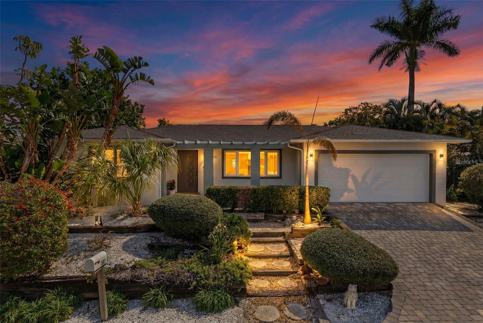 Photo of 550 DE NARVAEZ DRIVE LONGBOAT KEY FL 34228