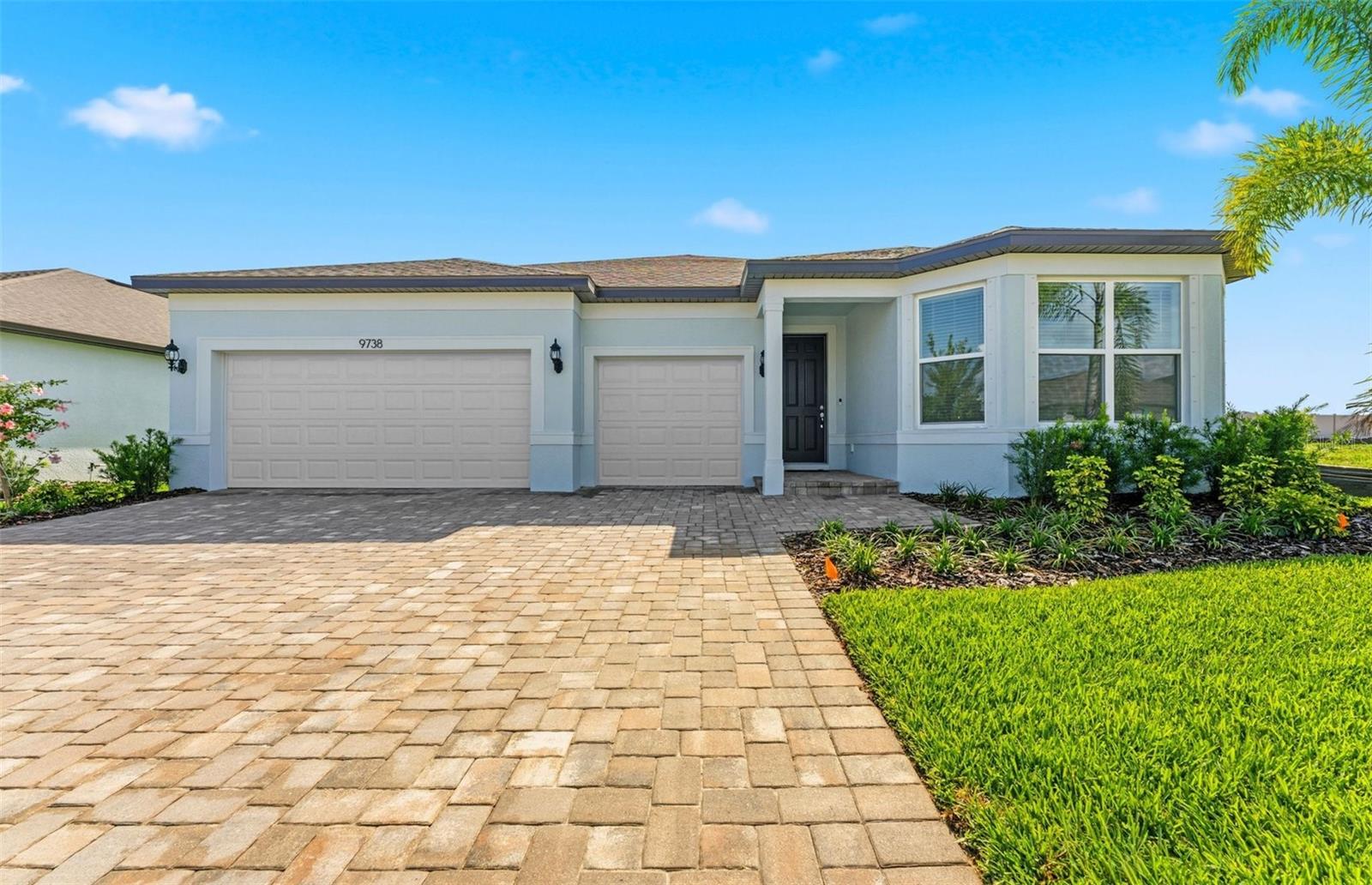 Photo of 9738 AUTUMN RIDGE AVENUE RIVERVIEW FL 33578